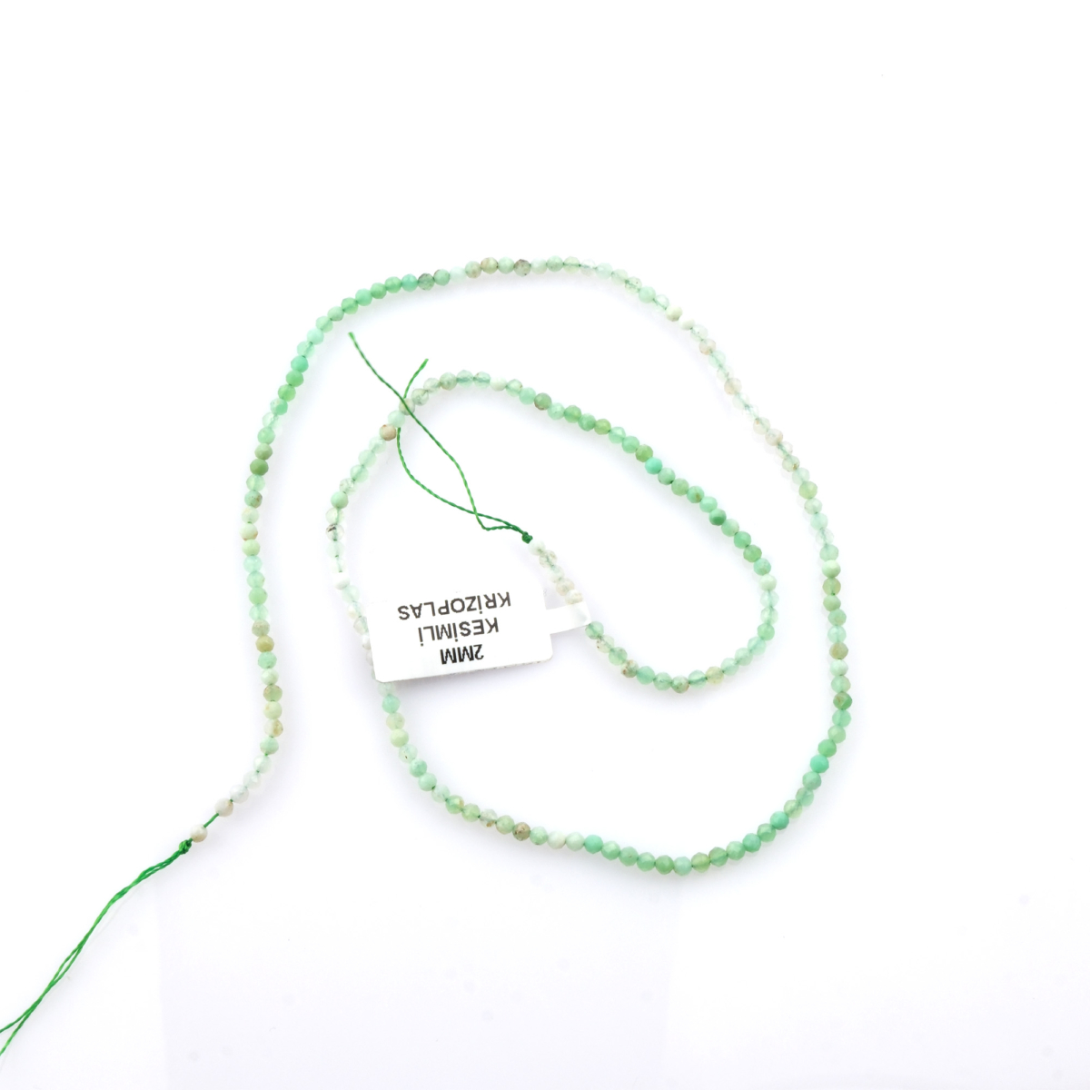 toptan doğal taş dizi krizopras, 2mm faset kesimli yapısıyla canlı yeşil tonlarda parlaklık sunan, profesyonel takı üretimi için ideal doğal taş dizi