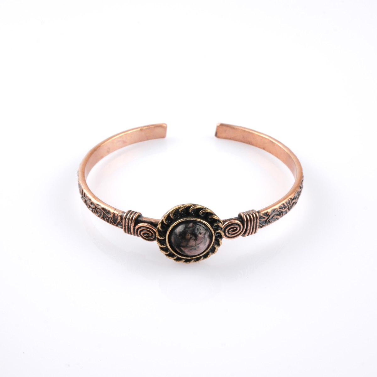 Rodonit taşı bakır bileklik – duygusal denge ve bakırın iletken enerjisi