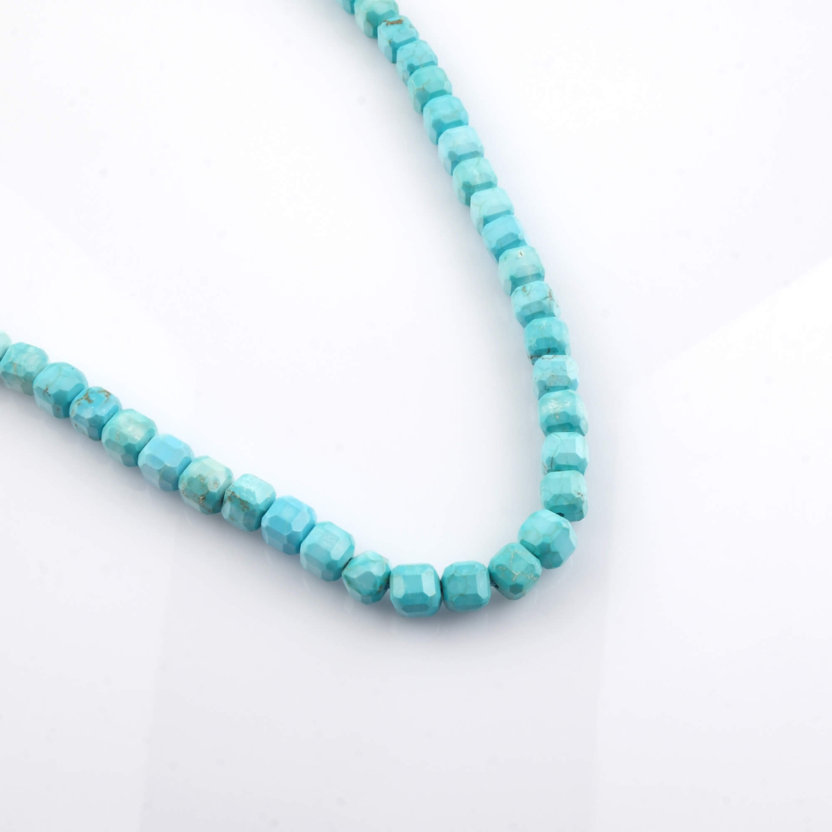 toptan doğal taş dizi turkuaz 8mm faset küp kesim profesyonel dizim için doğal taş
