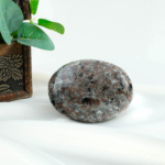Orijinal Natural Yooperlite Ateş Sodalit Doğal Taş Sabun