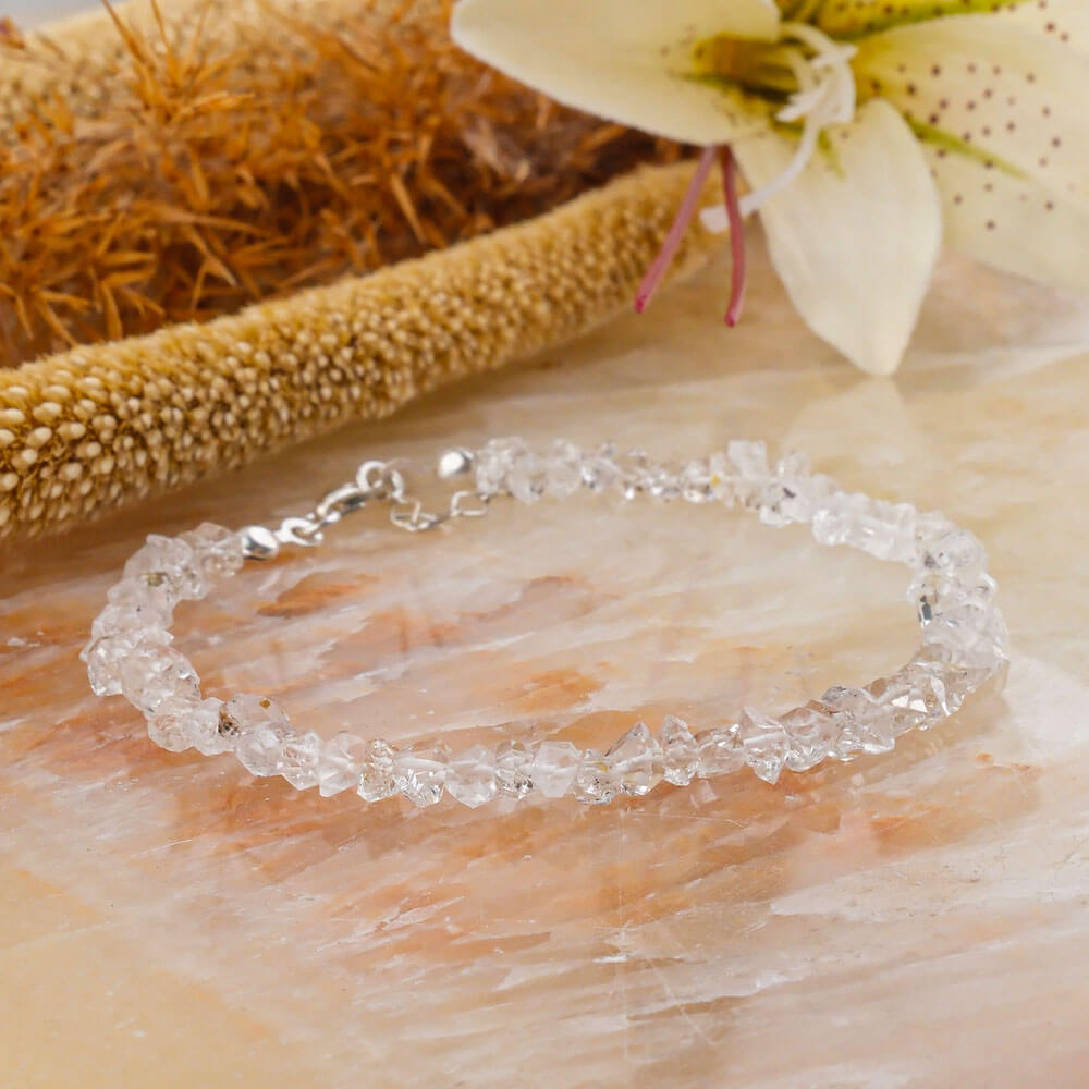 herkimer-diamond-elmas-tasi-gumus-bileklik-konya-dogal-tas-evi-1-7.jpg Herkimer Diamond (Elmas) Doğal Taş Gümüş Bileklik - Görsel 1