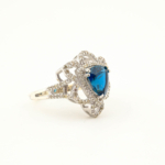 Orijinal London Blue Topaz Taşı ve Pırlanta Süslemeli 925 Ayar Gümüş Tasarım Kadın Yüzük - Görsel 4