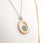 Orijinal Topaz, Sedef ve Swarovski Taşı 925 Ayar Gümüş Tasarımlı Bayan Kolye - Görsel 4