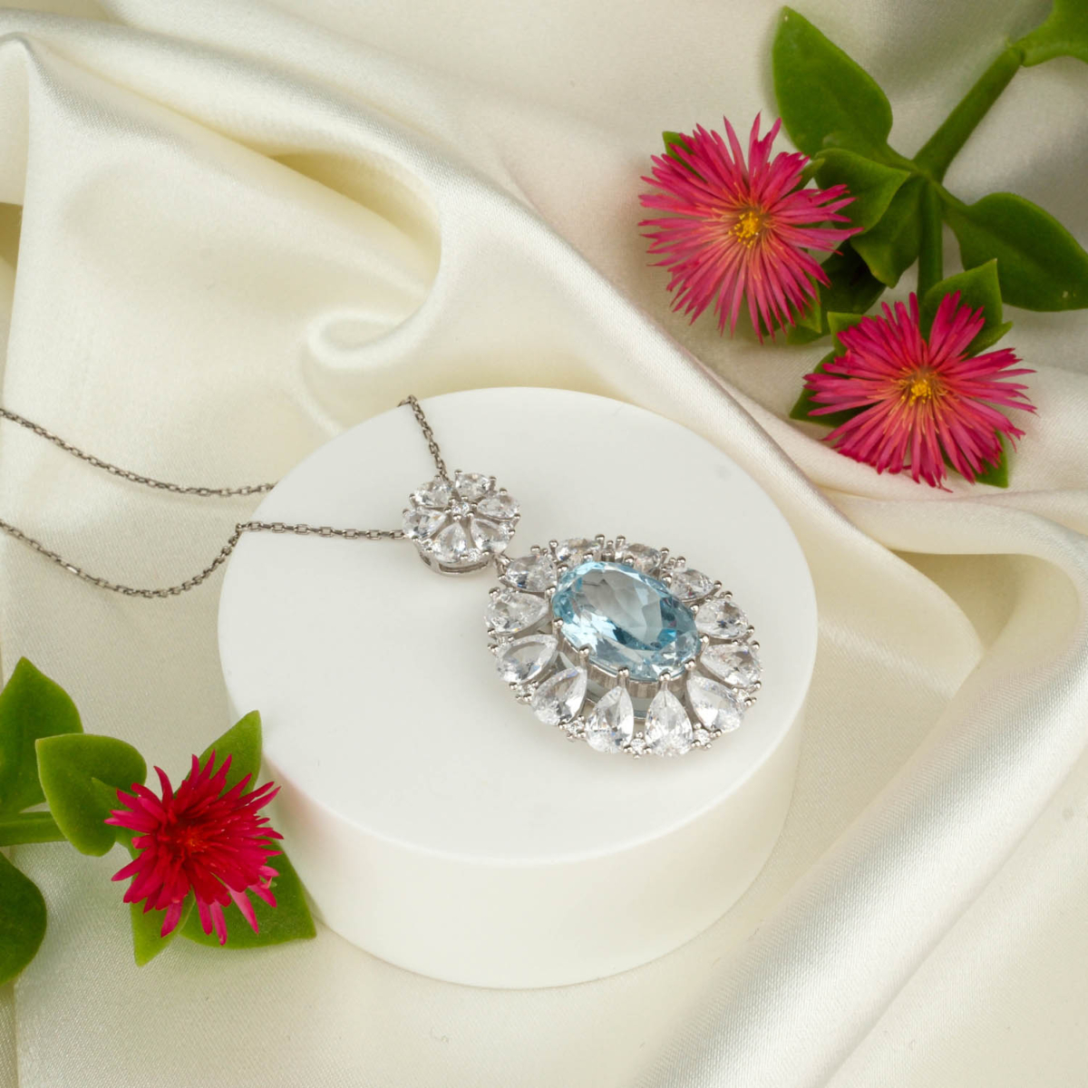 Blue Topaz Doğal Taş Gümüş Bayan Kolye (6,65ct)