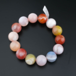 Flexible design bracelet made of 15-16mm extra-large bead original Yemen and colorful Madagascar agate stones.