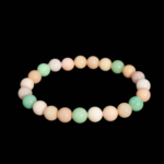 Bracciale flessibile in pietra naturale realizzato con perle rotonde di crisoprasio verde e opale rosa tenero da 8-9mm.