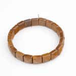 Armband aus originalem Tigerauge-Naturstein im quadratischen Rolex-Schliff in goldbraunen Farbtönen.