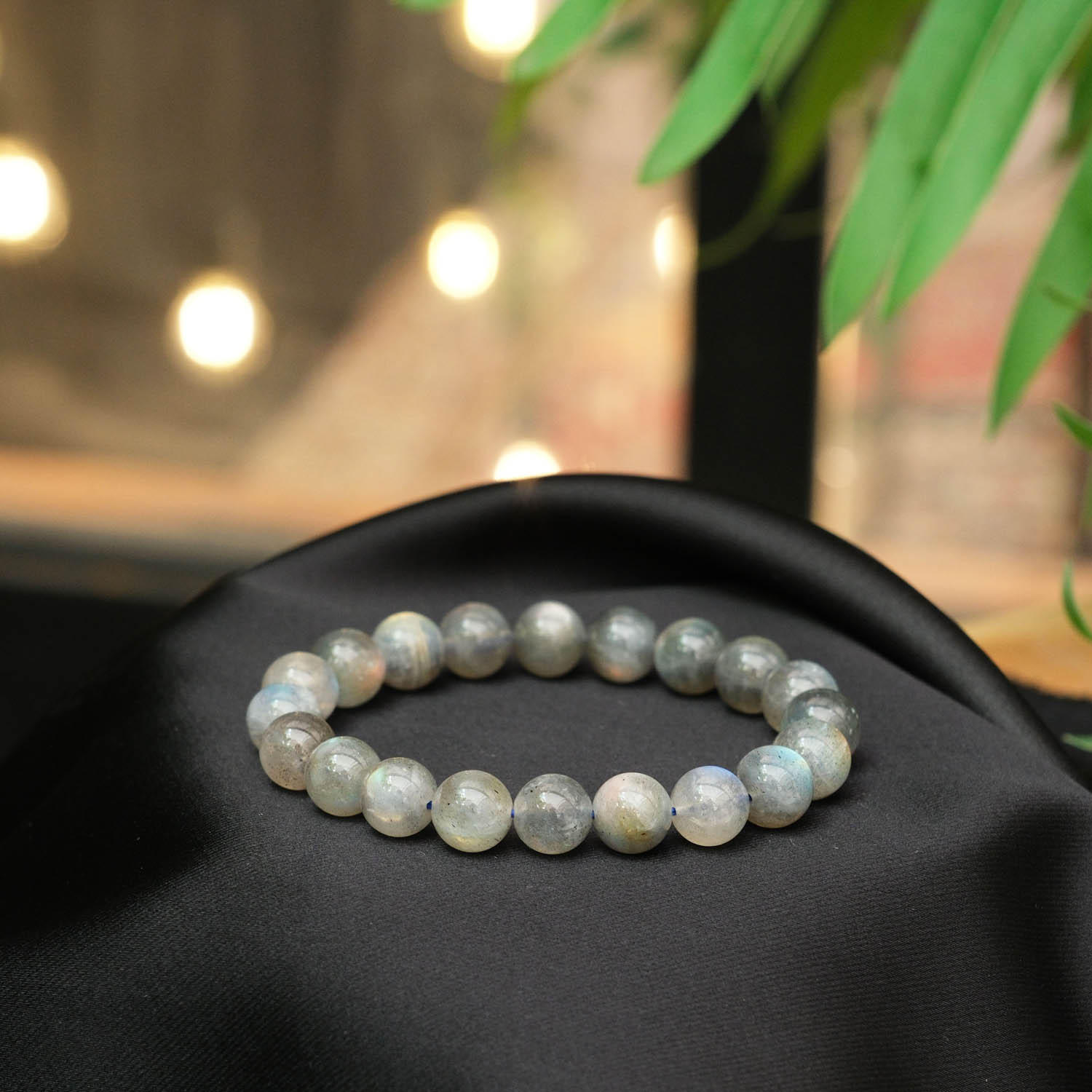 Design-Armband aus originalen 9-10mm 5A+ Labradorith-Natursteinen im glatten Rundperlen-Schliff.