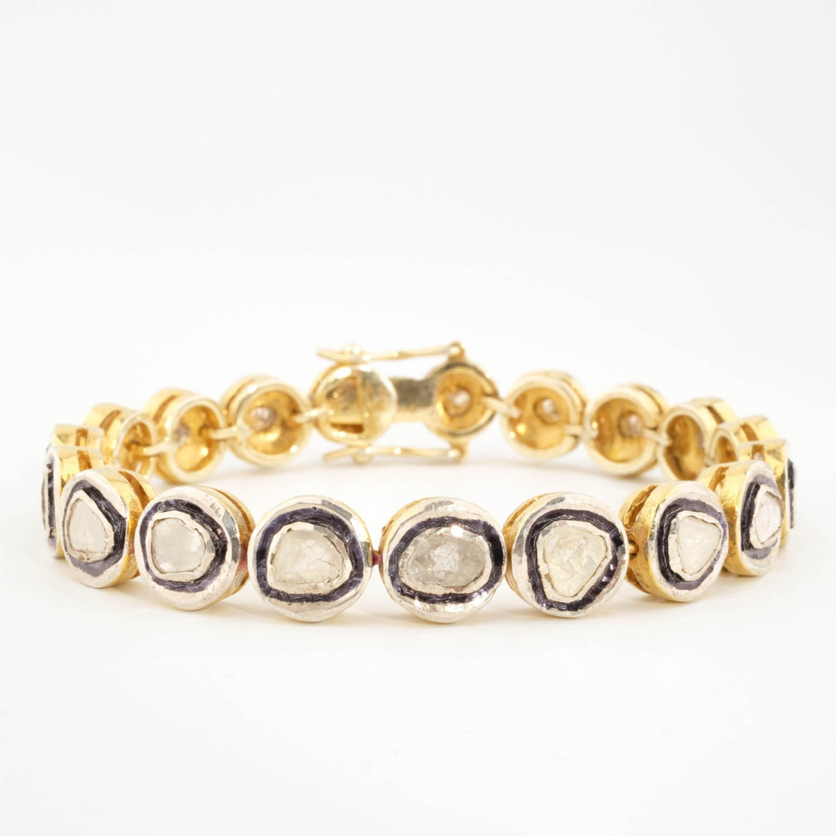 Bracciale di design da 19cm ornato con diamanti naturali grezzi originali incastonati in argento 925.