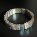 Pulsera de diseño de lujo para hombre adornada con piezas rectangulares de gema de labradorita natural original calidad 6A+ estilo rolex.