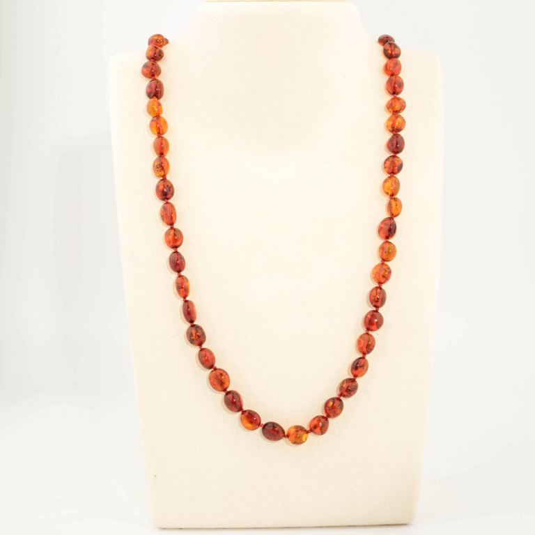 Collana da adulto in ambra baltica naturale originale certificata da 18-21g con grani color cognac.