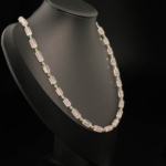 Collana da donna in argento 925 con quarzo rosa cilindrico, topazio blu ed ematite dorata.