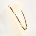 Collier pour adulte en ambre baltique naturel original certifié (7-10g, 50-55cm) avec perles torsadées bicolores miel et cerise.