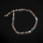 Pulsera de diseño elegante de 3,5-5,5mm con cuentas de gema de labradorita natural original facetada y plata de ley 925.