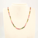 Collier de design pour femme en argent 925 (40+4cm) avec perles rondelles facettées en tourmaline naturelle multicolore (2x3mm).