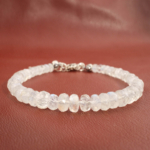 Pulsera de diseño elegante de 4-6mm con cuentas de gema de piedra de la luna natural original facetada y plata de ley 925.