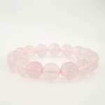 Bracciale di design ornato con sfere da 13-14mm di gemma di quarzo rosa originale 6A+ con sfumature rosa.