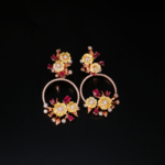 Boucles d'oreilles pendantes en argent 925 plaqué or rose avec rubis naturel et fleur en nacre.
