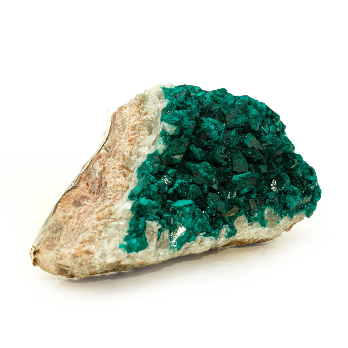 A natural raw emerald-green dioptase crystal cluster specimen weighing approximately 159.6g and measuring 6x7cm.