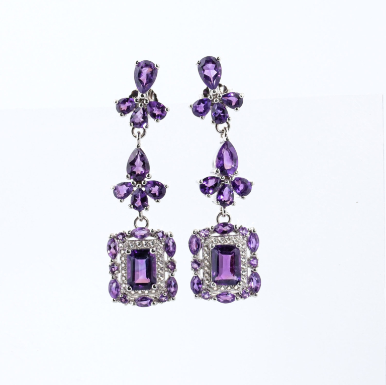 Echte 925 Silber Tropfen-Ohrringe mit Amethyst Naturstein im Baguette- und Birnenschliff.