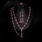 Echte 925 Silber Damen Schmuckset mit echten Rubin Natursteinen bestehend aus Kette Armband Ohrringen und Ring.